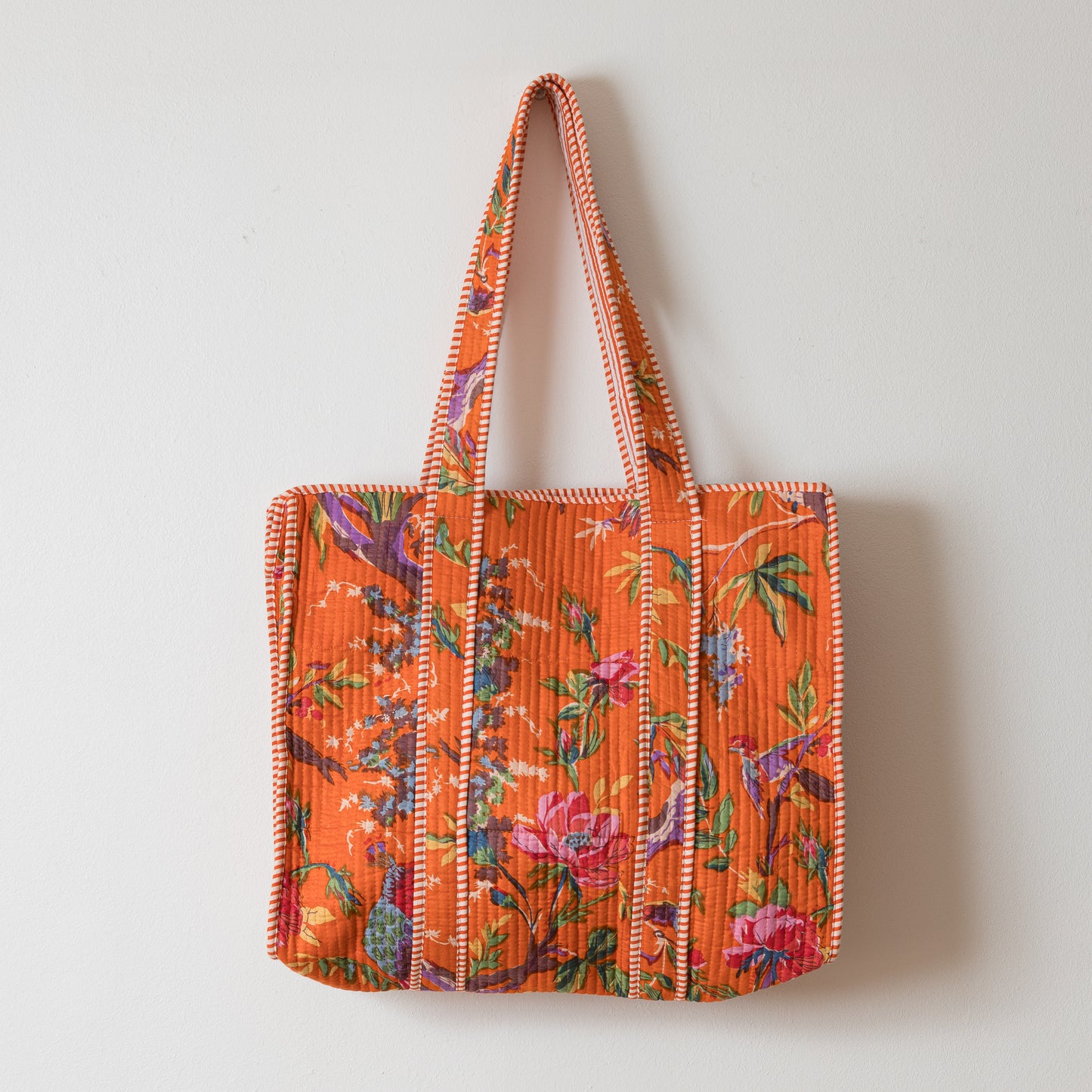 Tote Bag con Cierre de Algodón Orgánico Estampado a Mano