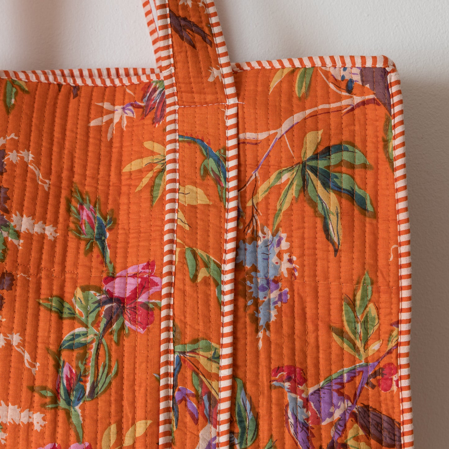 Tote Bag con Cierre de Algodón Orgánico Estampado a Mano
