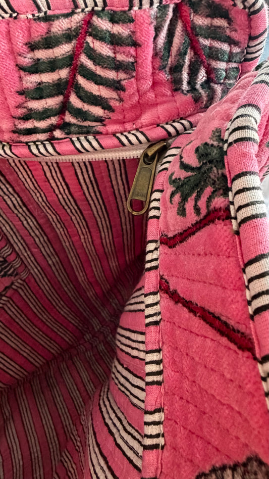 Tote Selva Rosa Velvet con Cierre | Mindú