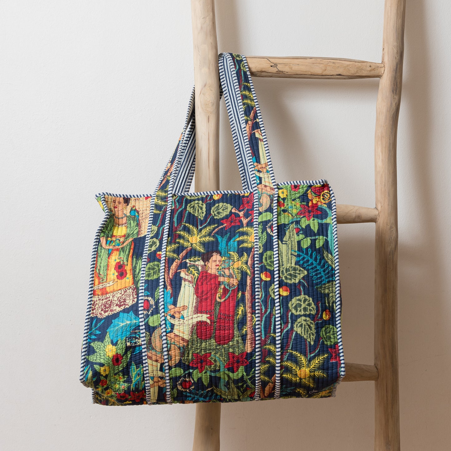 Tote Frida Azul con Cierre – Hecho a Mano en India con Algodón Orgánico y Estampado de Frida