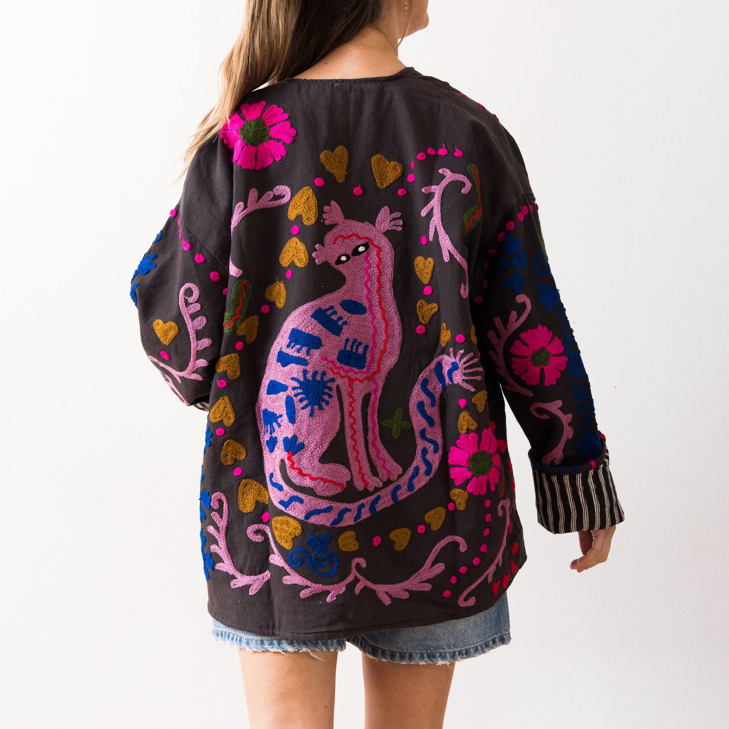 CHAQUETA TANGI BORDADA NEGRA