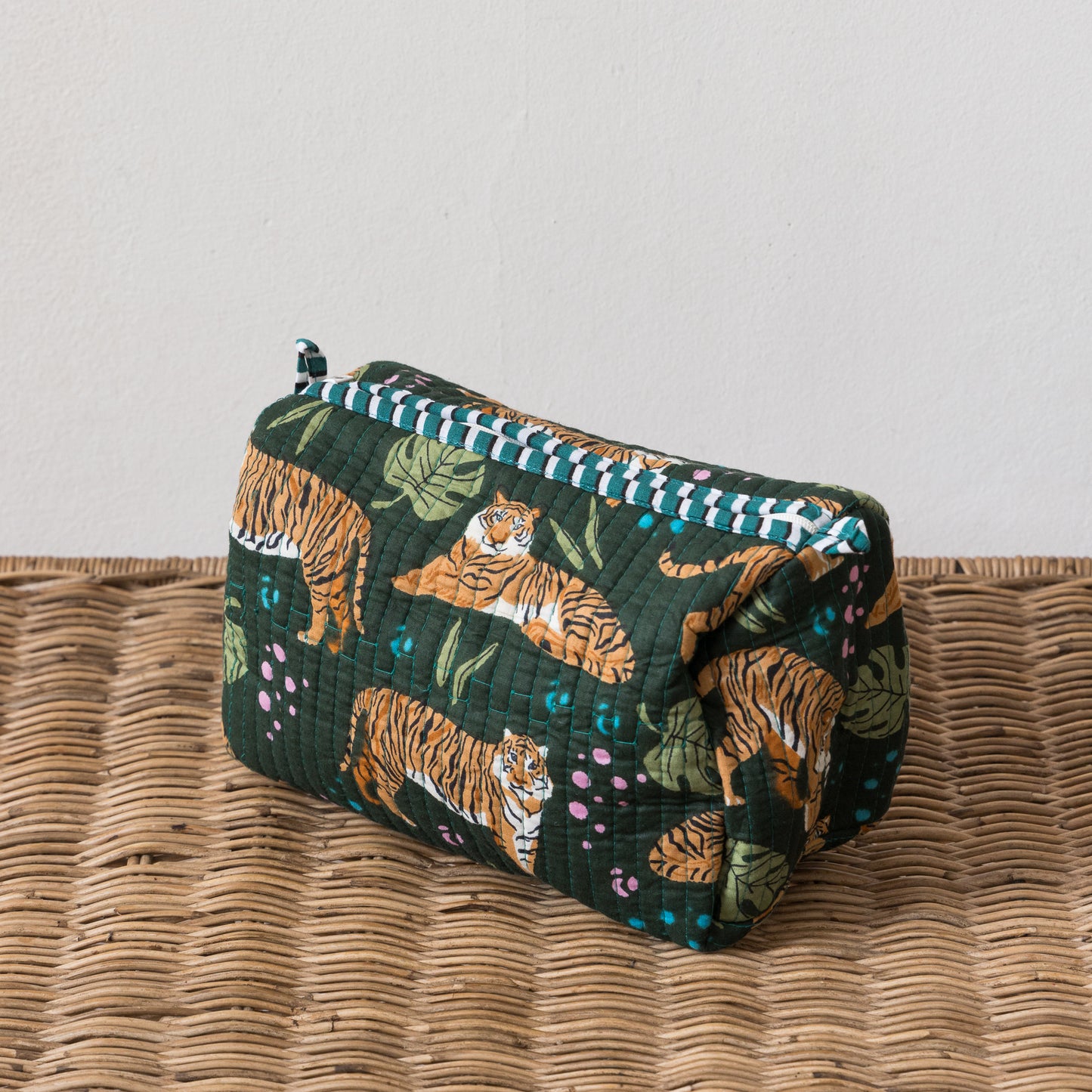 NECESER VERDE TIGRE