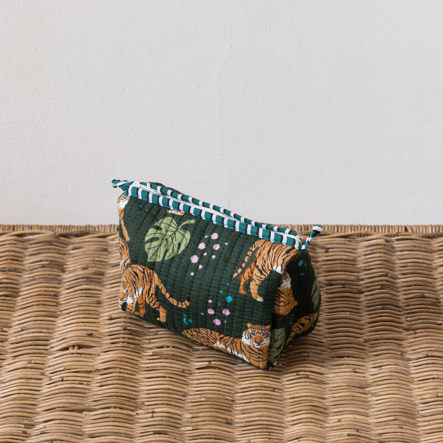 NECESER VERDE TIGRE