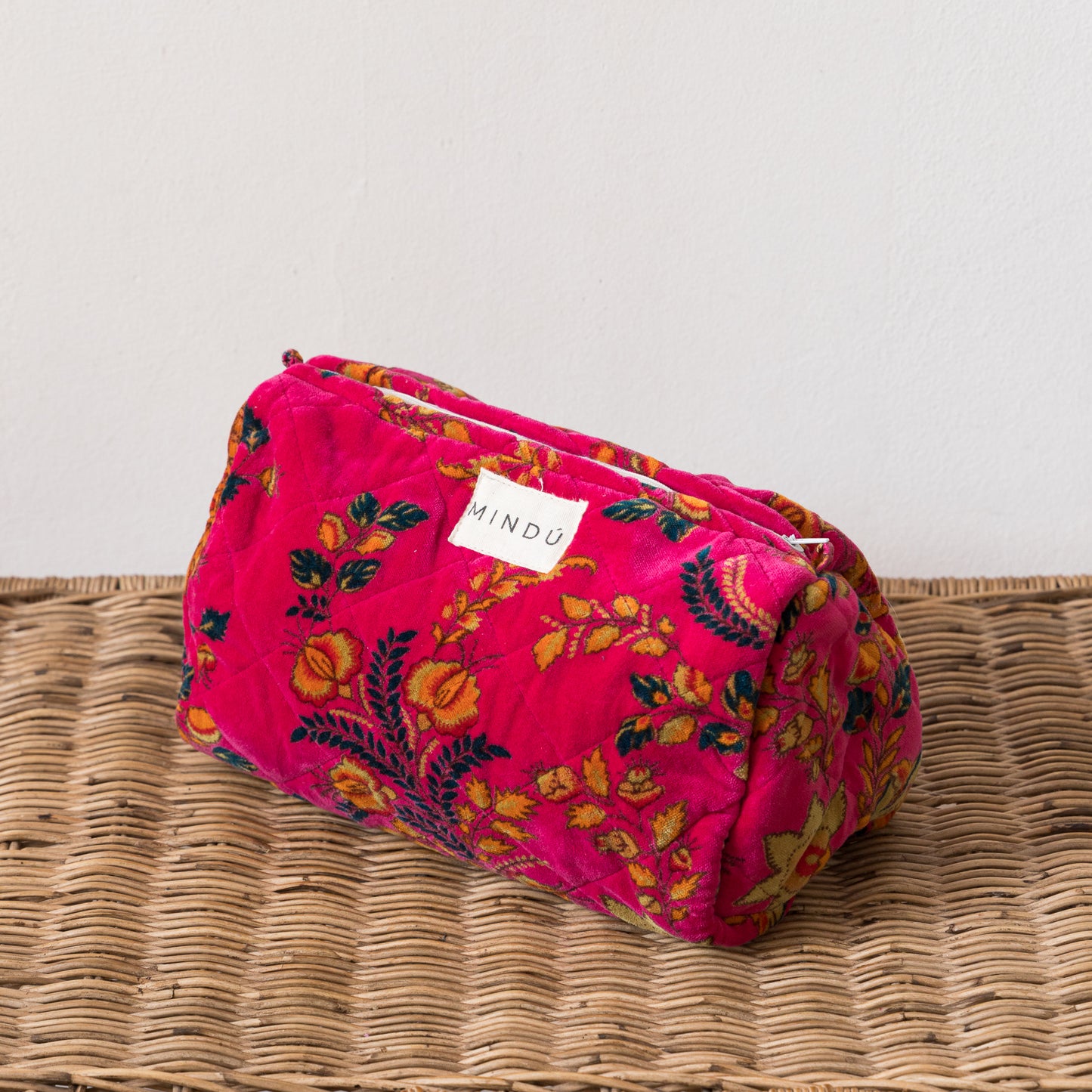 NECESER  MYSORE VELVET
